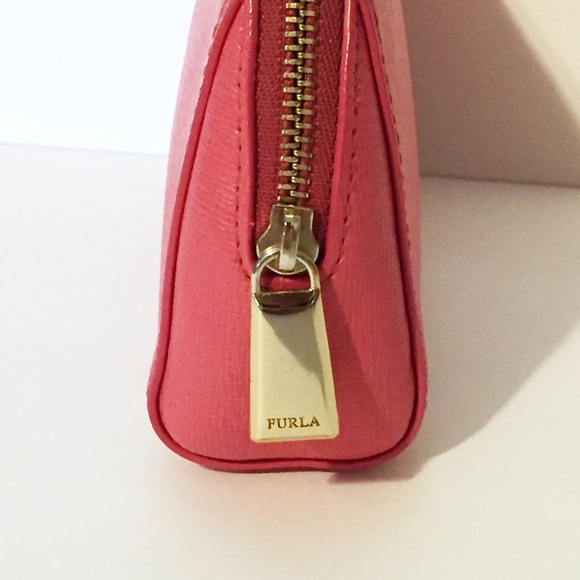 Furla pink saffiano leather zip pouch wallet - Picture 4 of 8